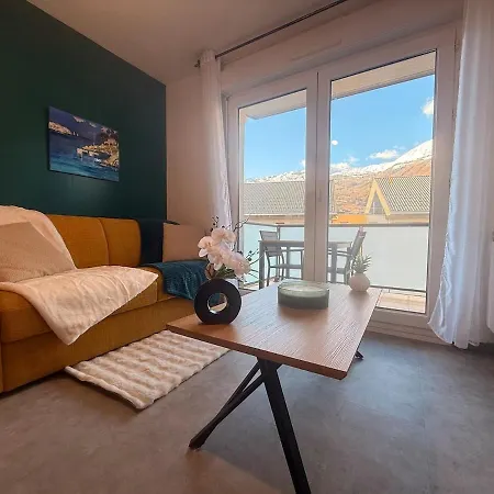 App 2-4 Proche Gare Terrasse Garage *