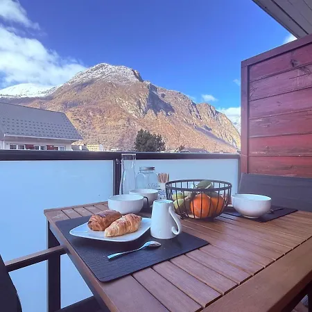 App 2-4 Proche Gare Terrasse Garage